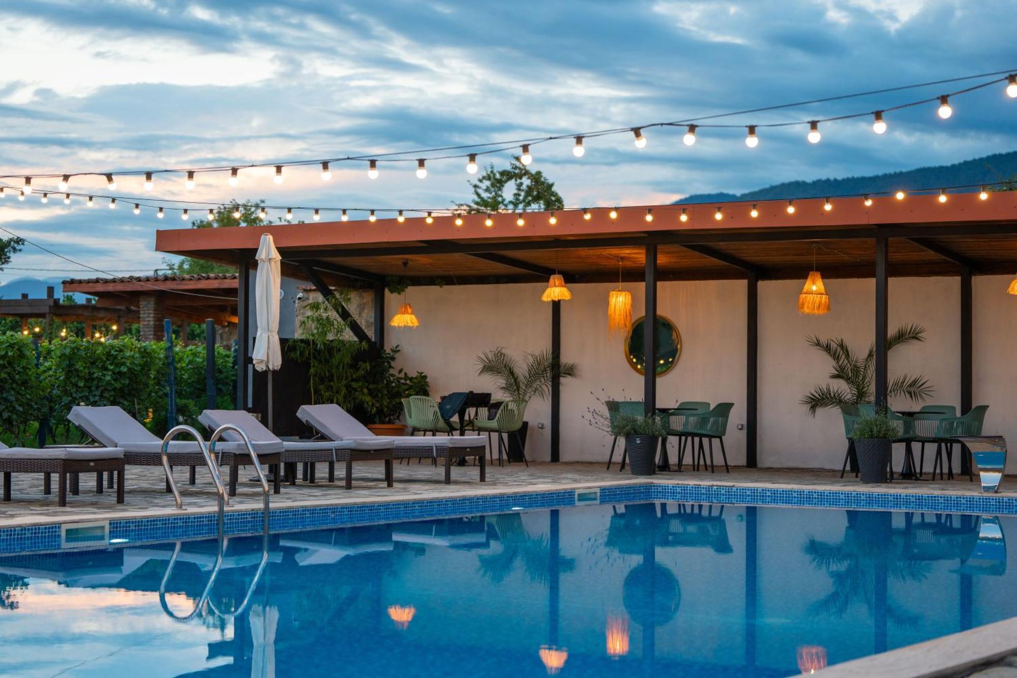 Vineyard Hotel & Winery Napareuli Luaran gambar