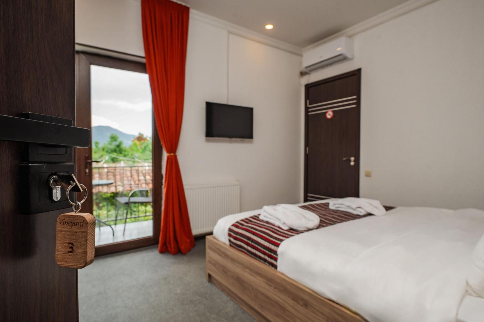 Vineyard Hotel & Winery Napareuli Luaran gambar