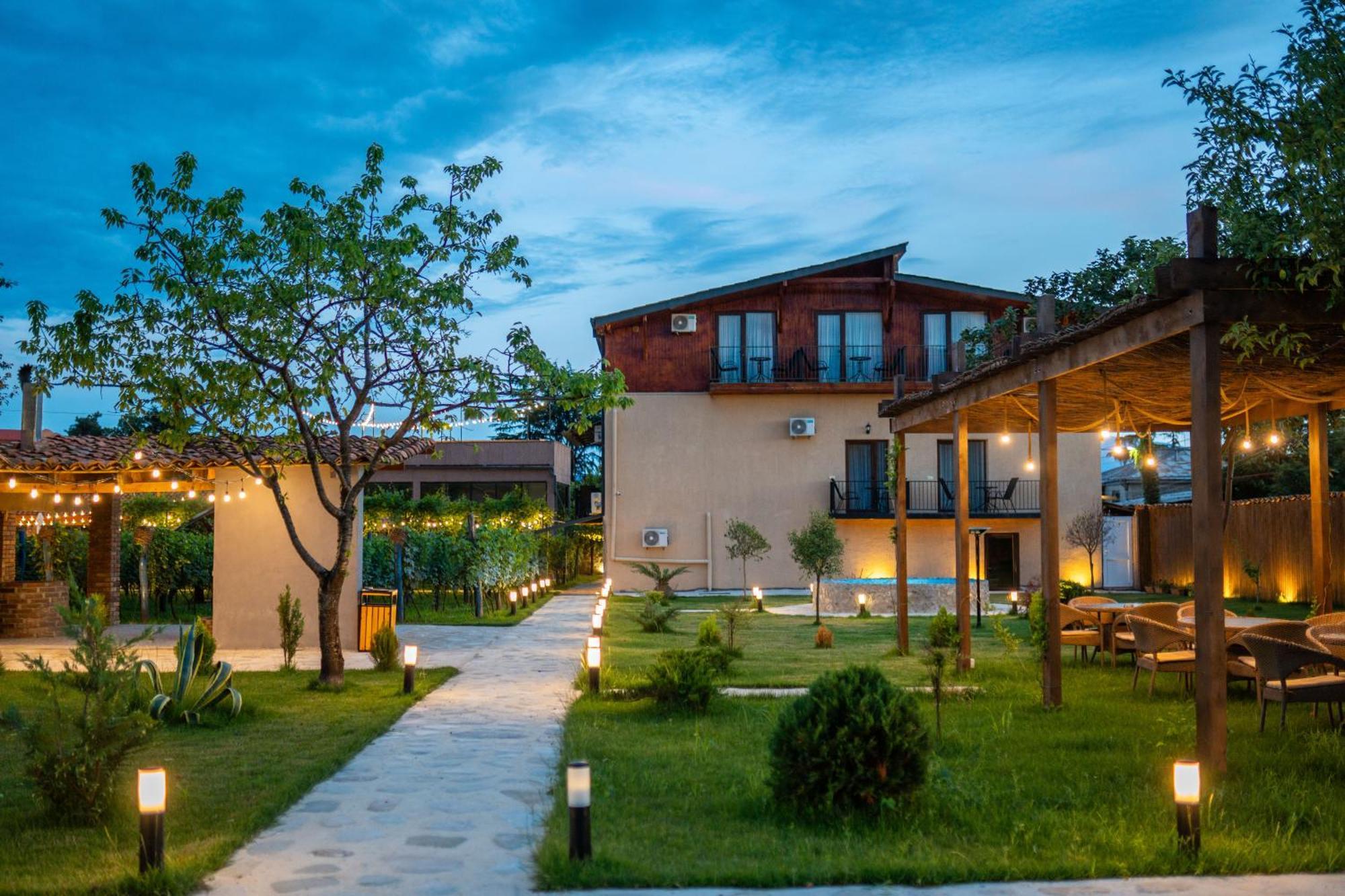 Vineyard Hotel & Winery Napareuli Luaran gambar