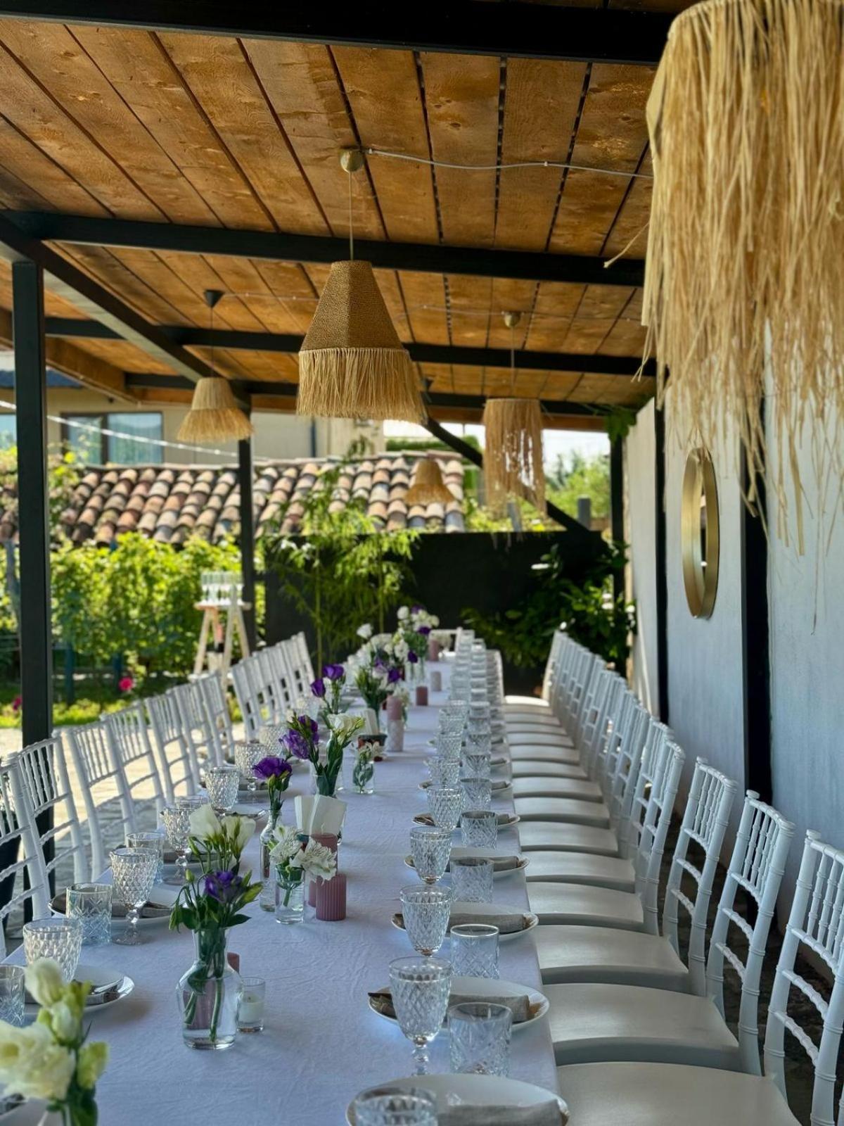 Vineyard Hotel & Winery Napareuli Luaran gambar